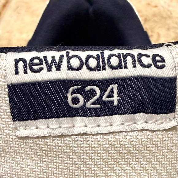 New‎ Balance 624 Mens White Navy Leather Training Shoes Size 16 D Mint Condition main image 4